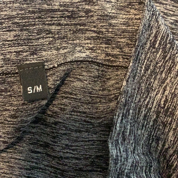 Seamless Grey Ombre Leggings - Picture 4 of 4
